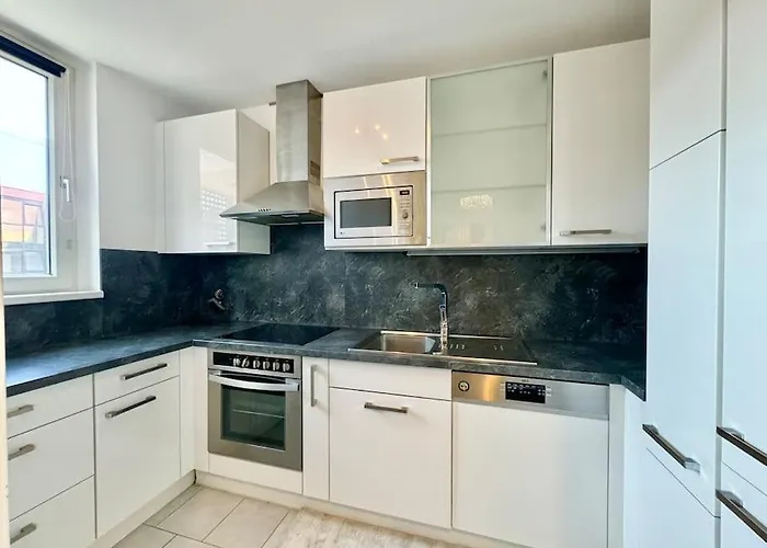 Apartment 115 M2 Maisonette With Free Parking