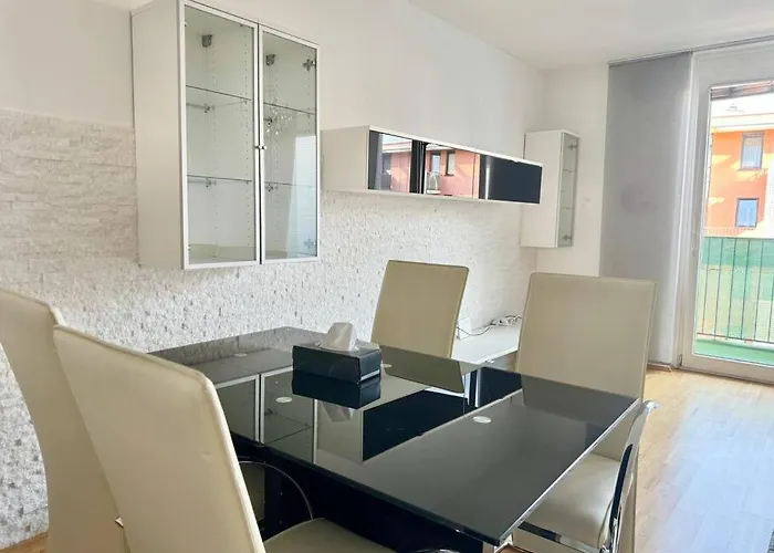 Apartment 115 M2 Maisonette With Free Parking Vienna