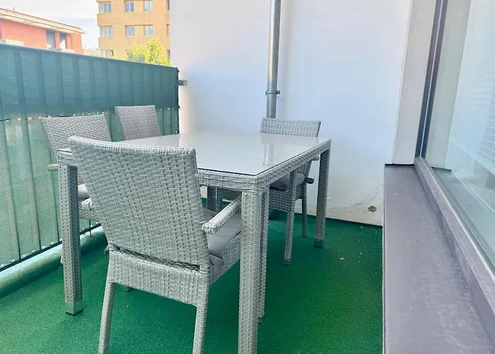 Apartment 115 M2 Maisonette With Free Parking
